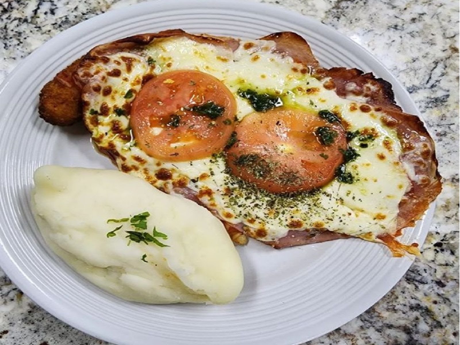 Made In Argentina Cocina Argentina & Mediterranea by null