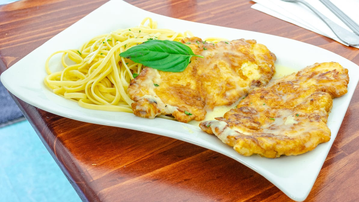 Patricias Pizza II by null