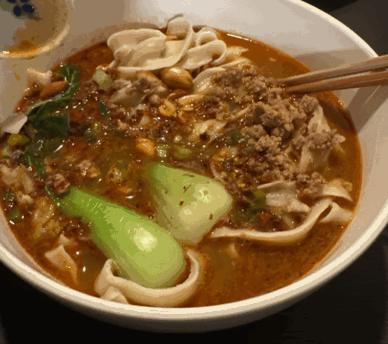 Huangcheng Noodle House 山西刀削面 by null