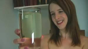 Easaatbaaaaaa zohiys ovq jpg x Girls drinking piss