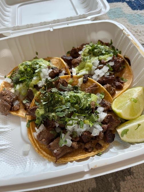 El Cantaro by null