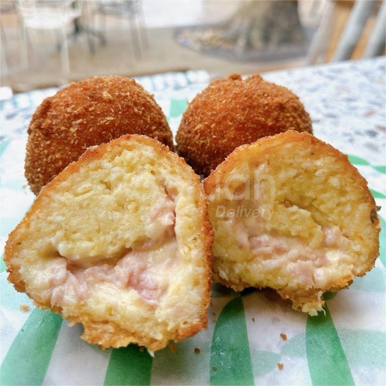 Arancino of Sicily by null