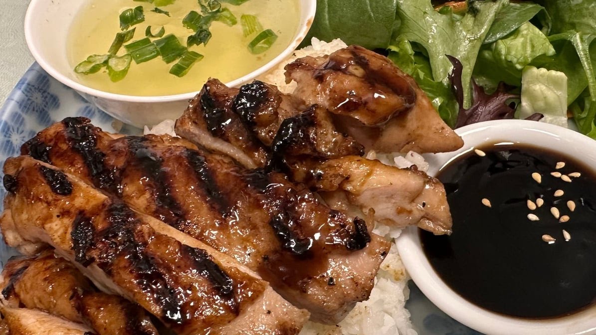 NN Thai Street Food by null