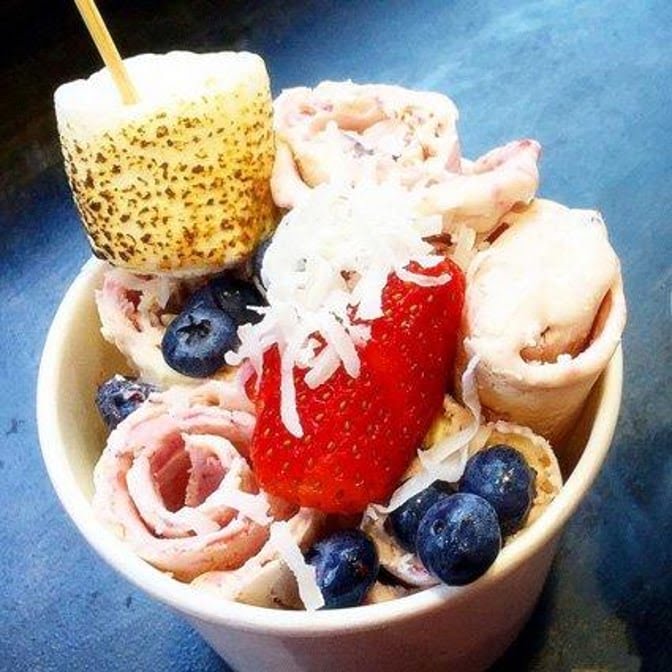 SNOW KOOL ICE CREAM & BUBBLE TEA & CHINESE FOODS & POKE BOWL by null