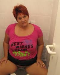 Chubby brunette peeing pissing porn jpg x Bbw pissing