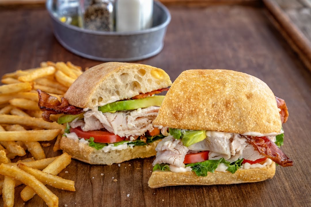 UNO Pizzeria & Grill by null