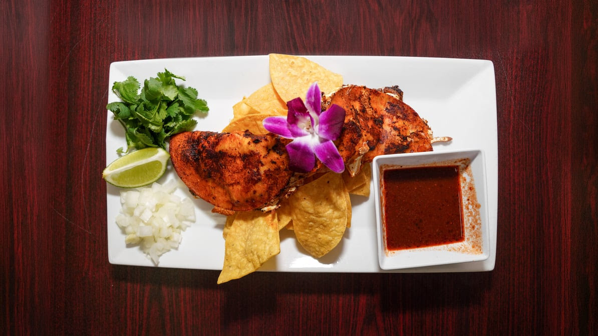 Aqui Es: A Taste Of Mexico by null