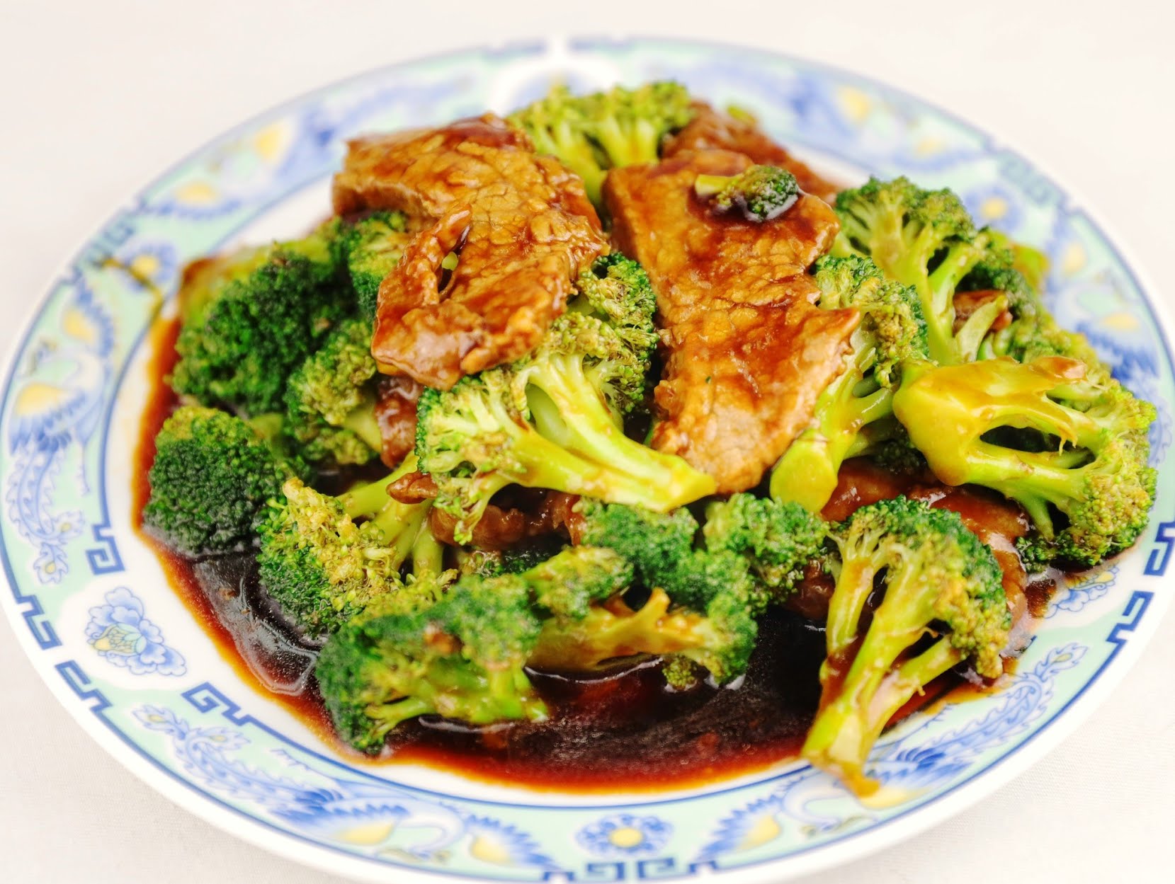 Red Pepper Chinese and Vietnamese Cuisine by null