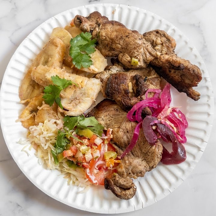 Catrachita Yucateca by null