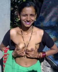 Sexy village aunties flashing their ass and big bosoms porn pics jpg x Village aunty