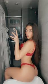 Be e a e ea a tiktokx origin jpg x Lauren alexis