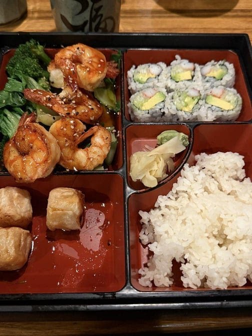 Ichi Sushi & Ramen by null