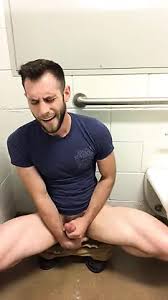 Hairy solo tall hunk jpg x Gay hairy solo