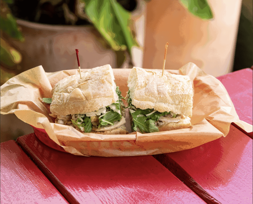 Lou’s Eastside by null