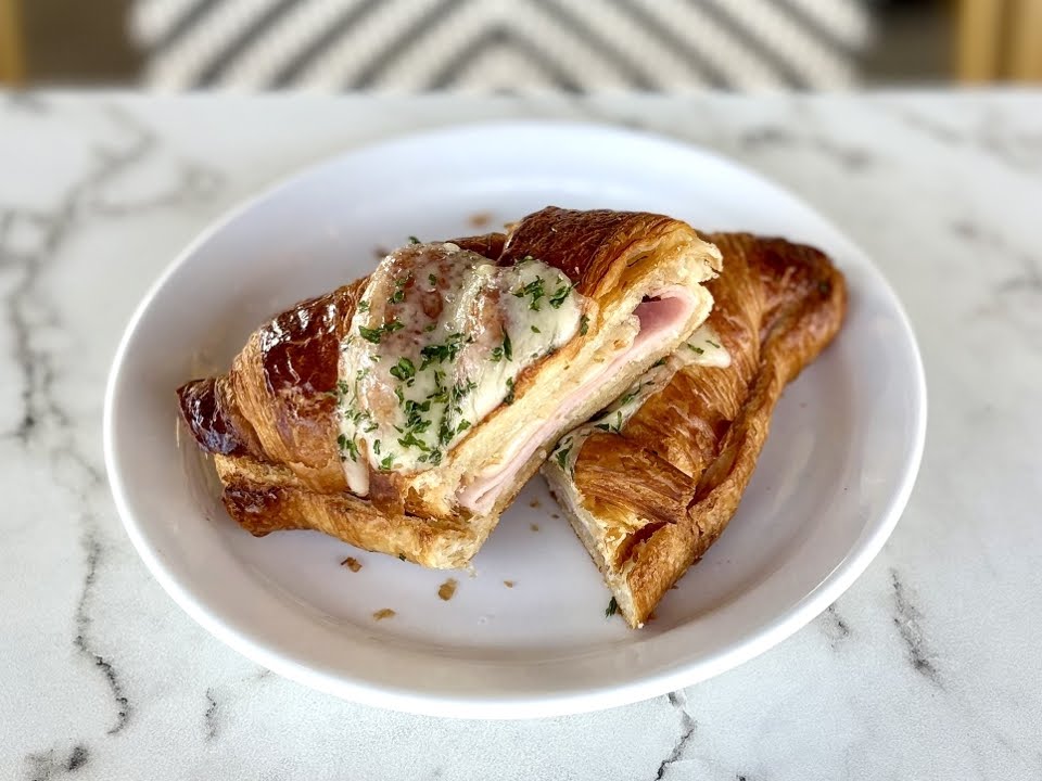 St Honoré Bakery Macadam by null