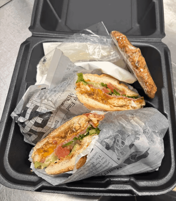 The Wooden Spoon by null