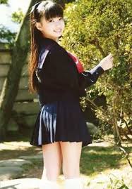黒宮れい セーラー服| / X