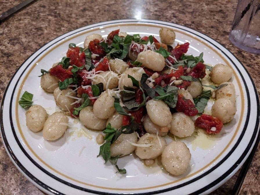 Louisiana Pizza Kitchen by null