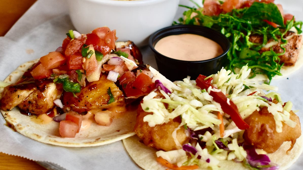 Taqueria Tsunami by null