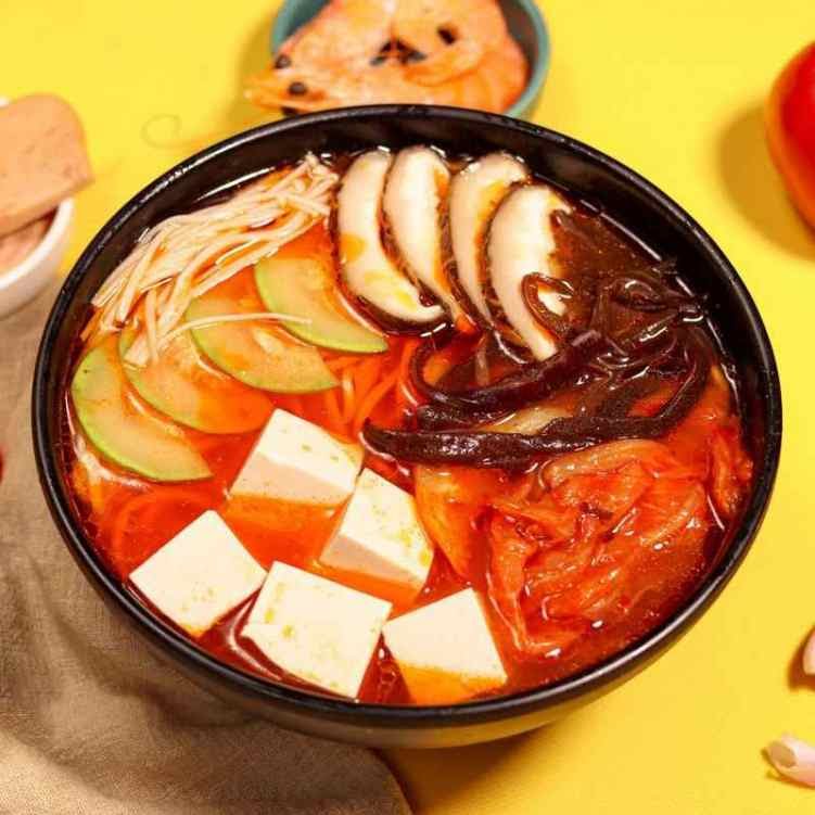 Wen's noodle and Ramen 云南米线和拉面 by null