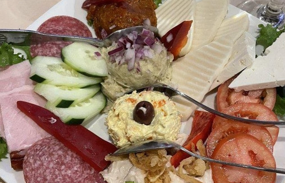 Romanian Garden by null