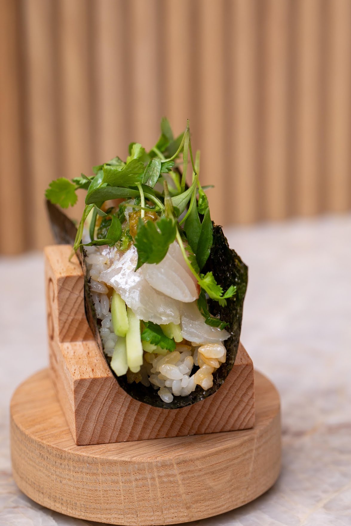 Sora handroll bar by null