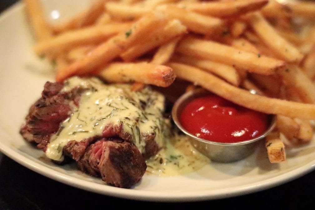 Oak Steakhouse by null