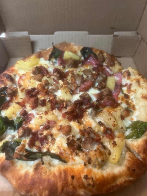 Lanesplitter Pizza & Pub by null