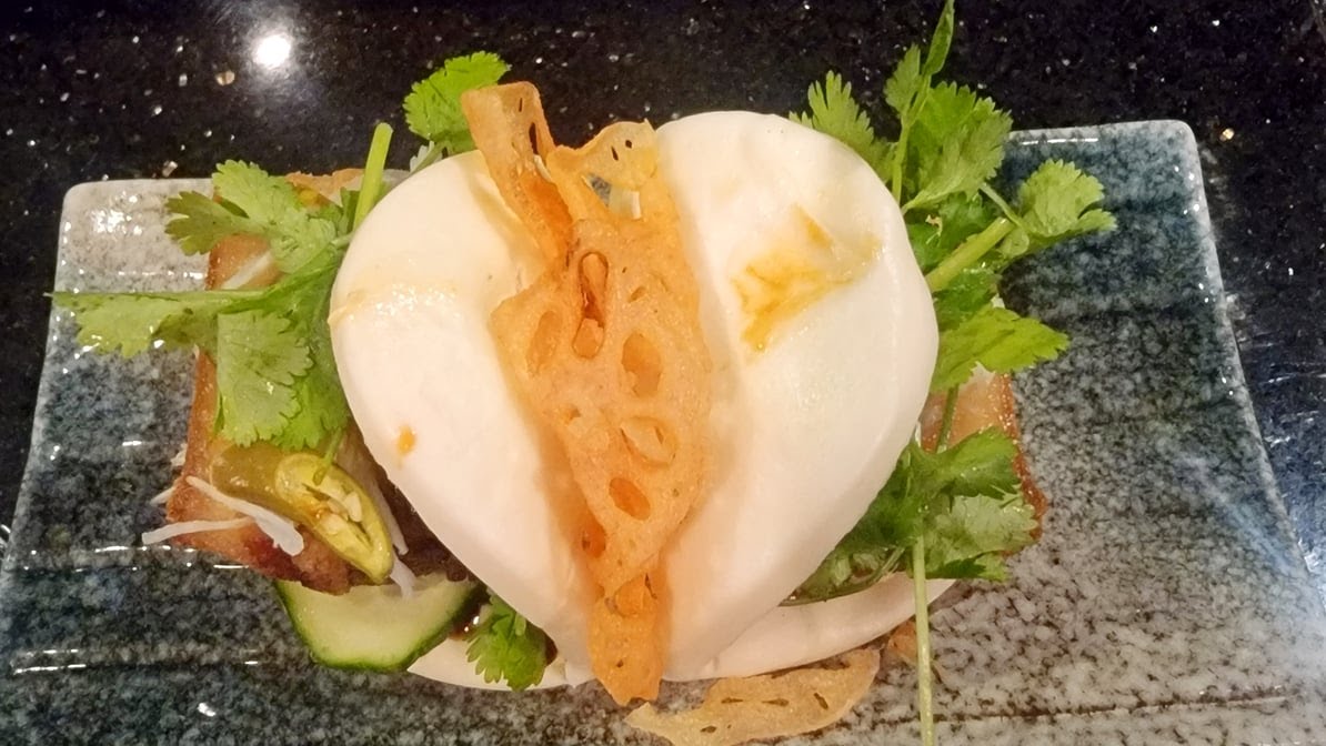 Dawa Sushi and Ramen by null
