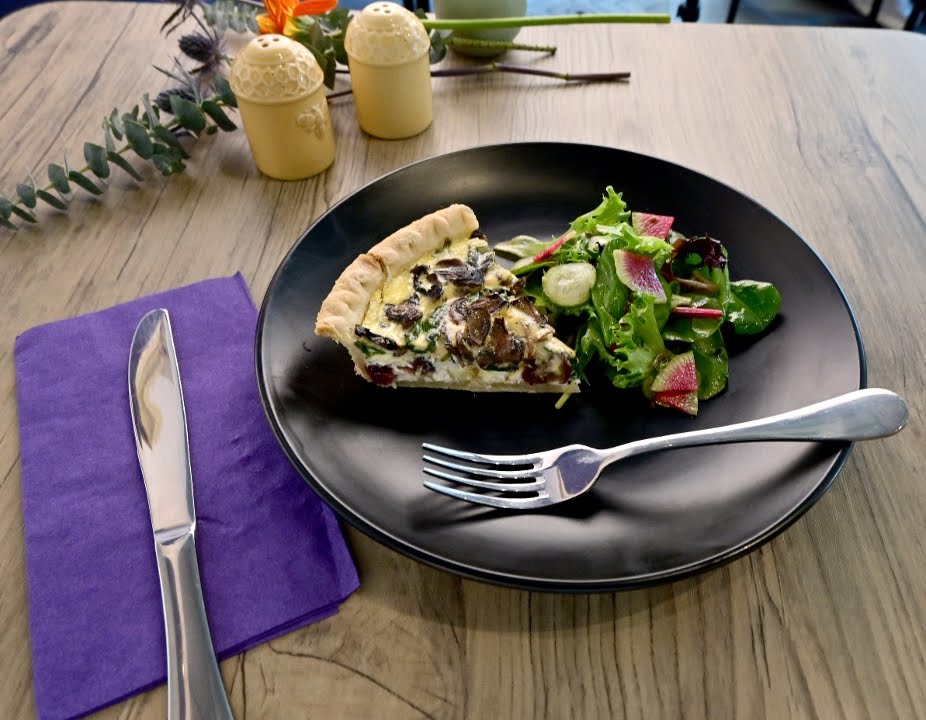 The Hart of Catering & Cafe by null