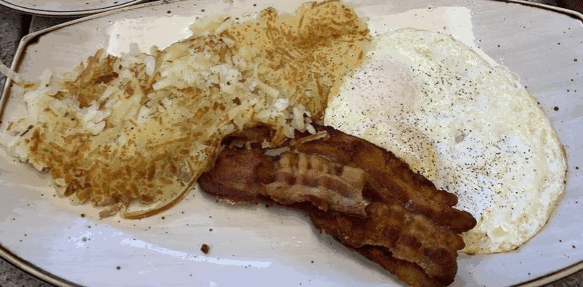 Noni's Grille of Troy by null