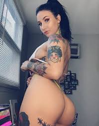 Can you recognize a porn star her tattoo jpg x Tattoos star