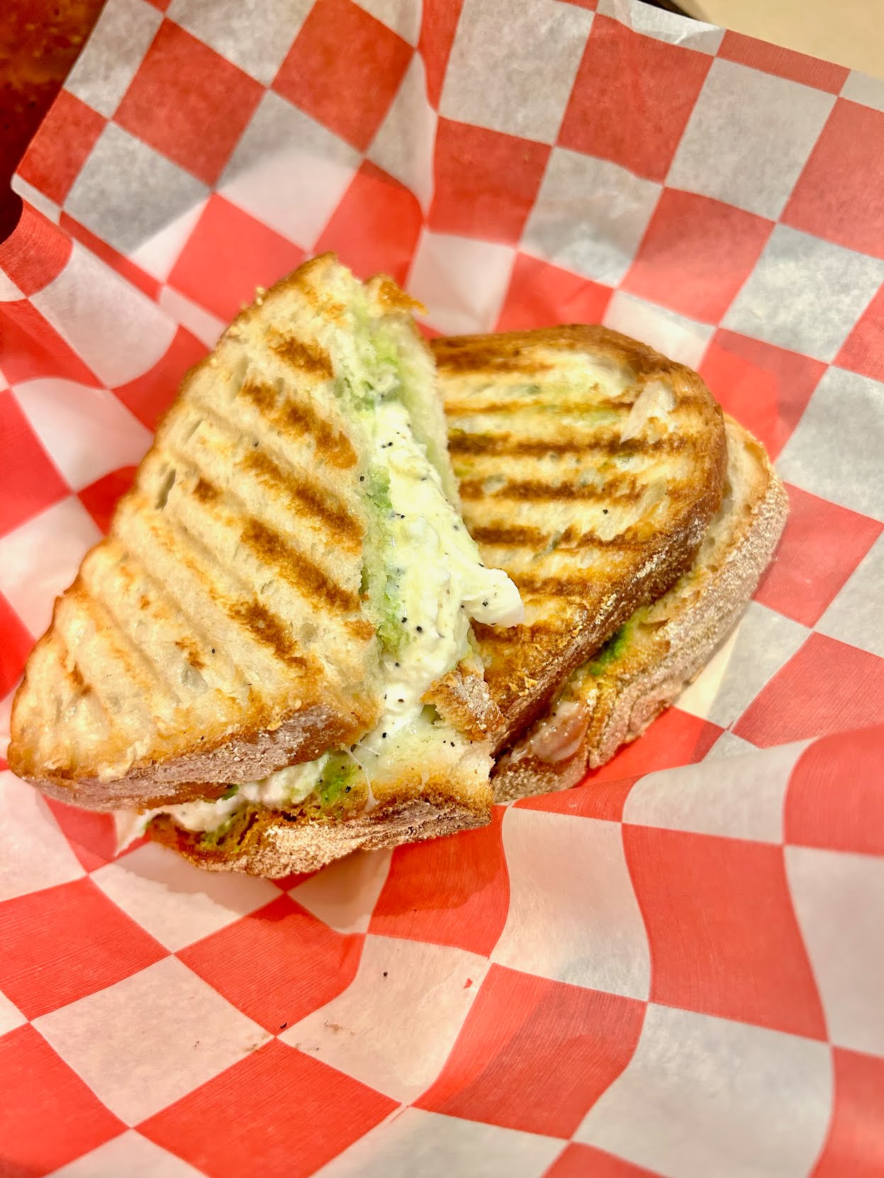 Tuscan Hen Market by null