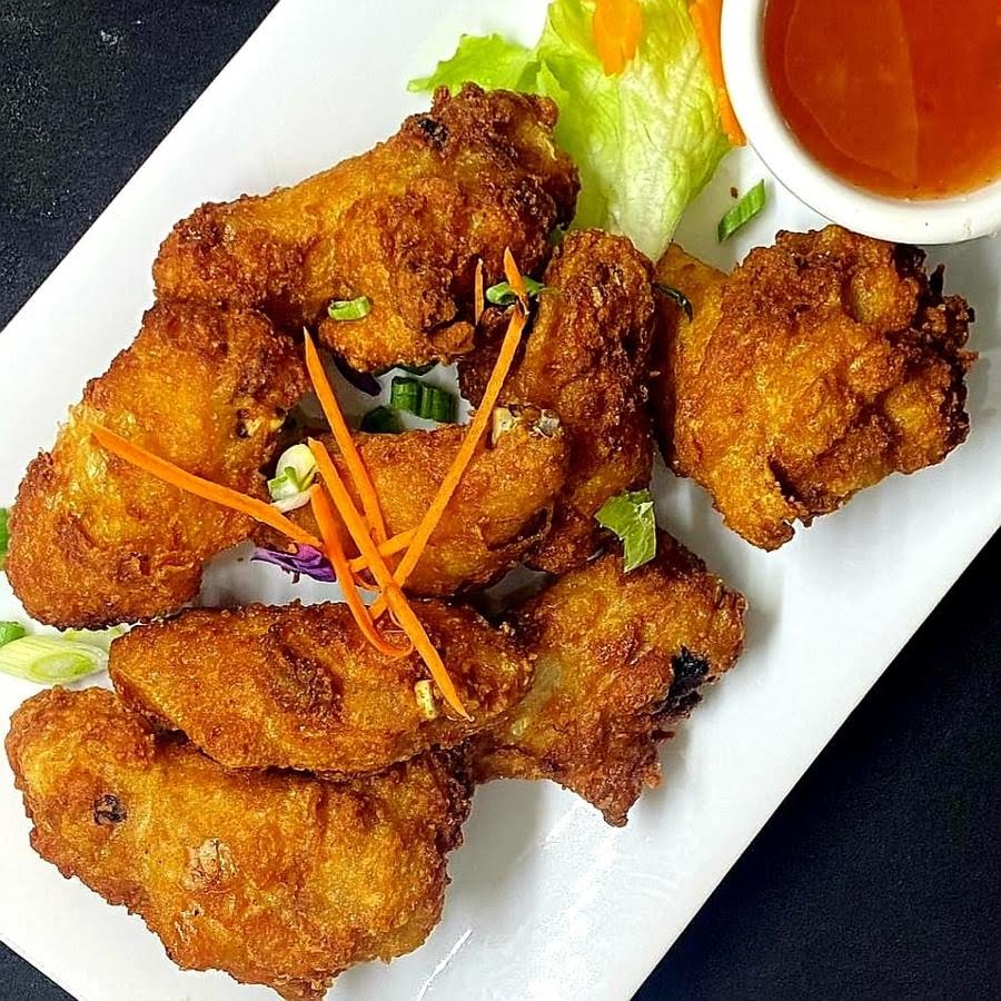 Tuk Tuk Thai Food by null