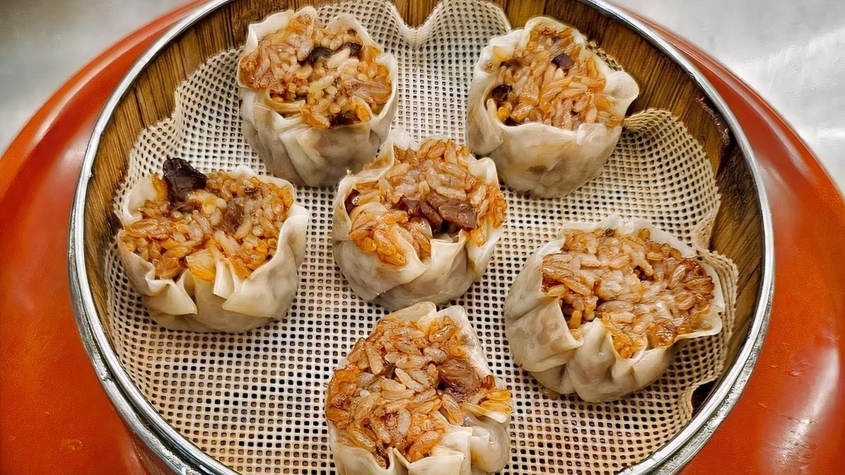 Shanghai Soup Dumplings 上海小籠包 by null