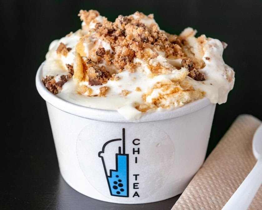 CHI TEA - Hot Chicken, Burgers, & Wings by null