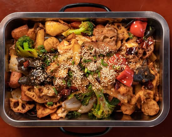 Mala Tang Chinese & Hot Pot by null