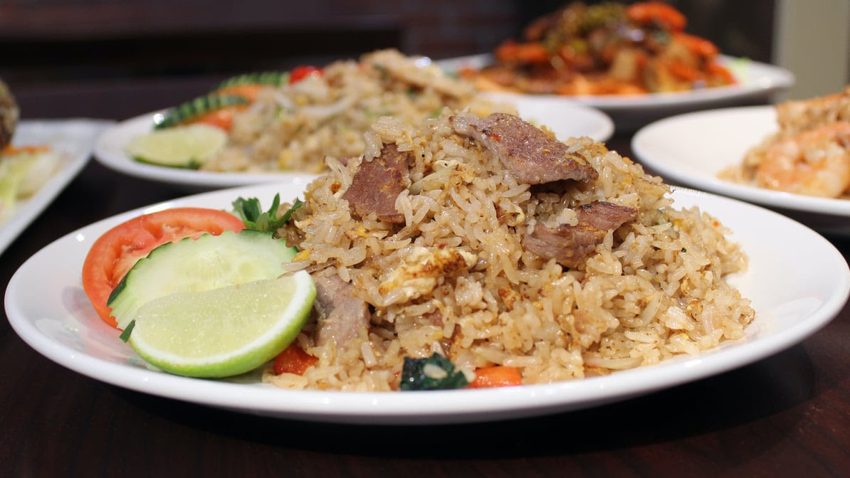 Eatzy Thai by null