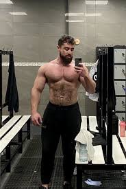 Gay porn bodybuilder also an actor in commercial jpg x Body builder