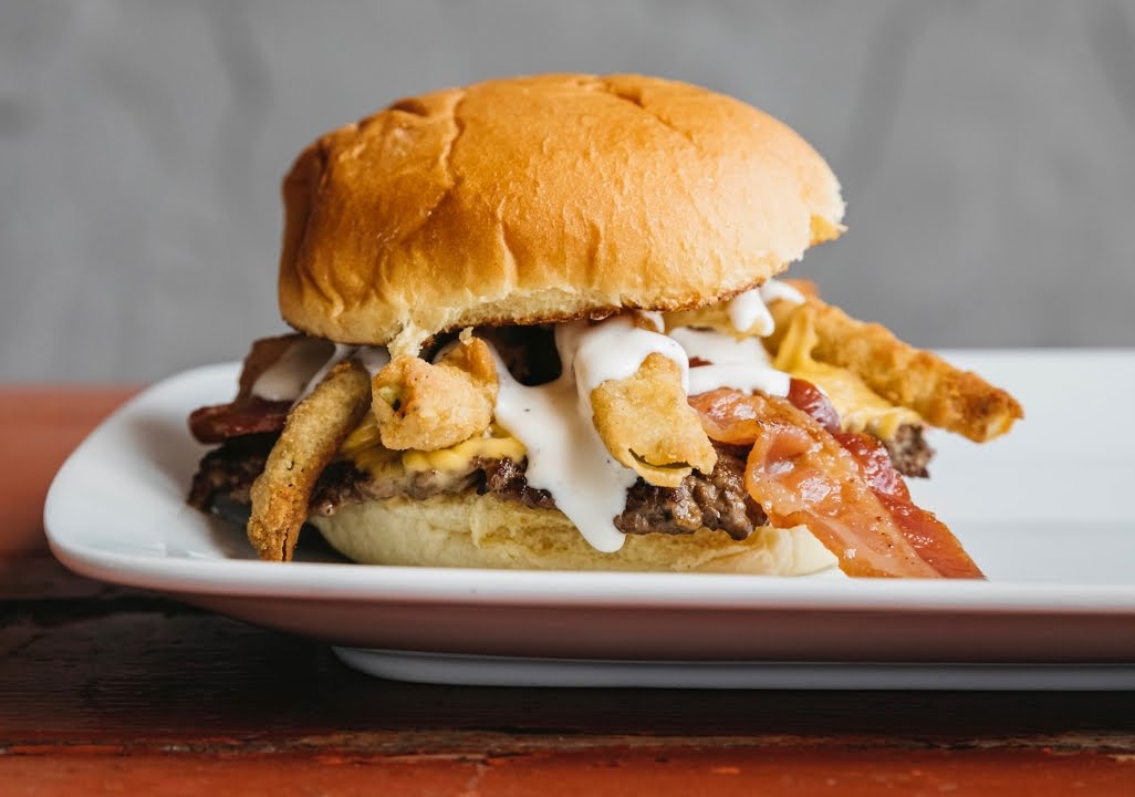 Cledis Burgers & Beer by null