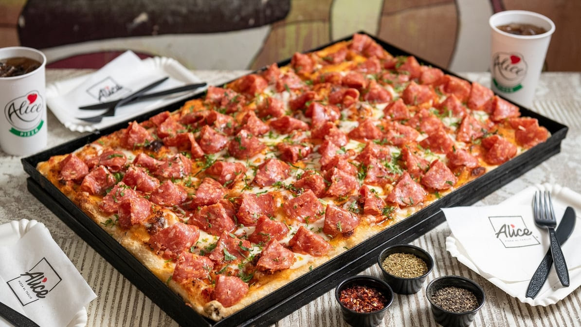 Alice Pizza and Restaurant (Locust Street) by null