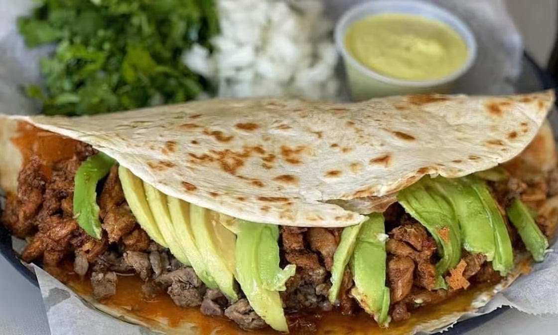 Taqueria Los Regios| Food Truck by null