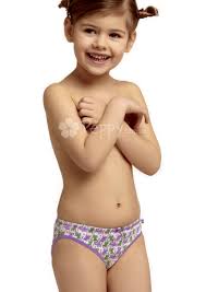 Дети в трусиках |Три Черных Братья В Белых Трусах. Мальчики В Трусы. Фотография, картинки,  изображения и сток-фотография без роялти. Image 42661389