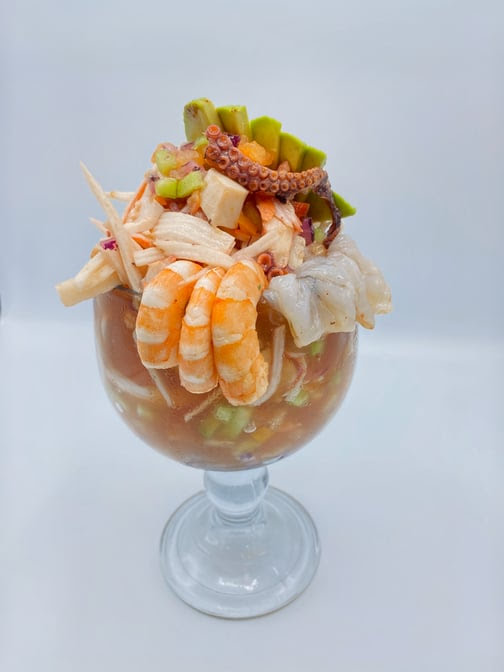 Emporio Sushi & Mariscos by null