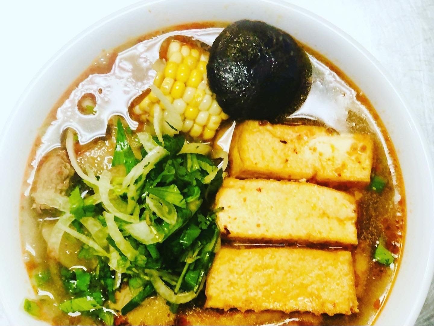 Viet CITRON @ Bow Market by null