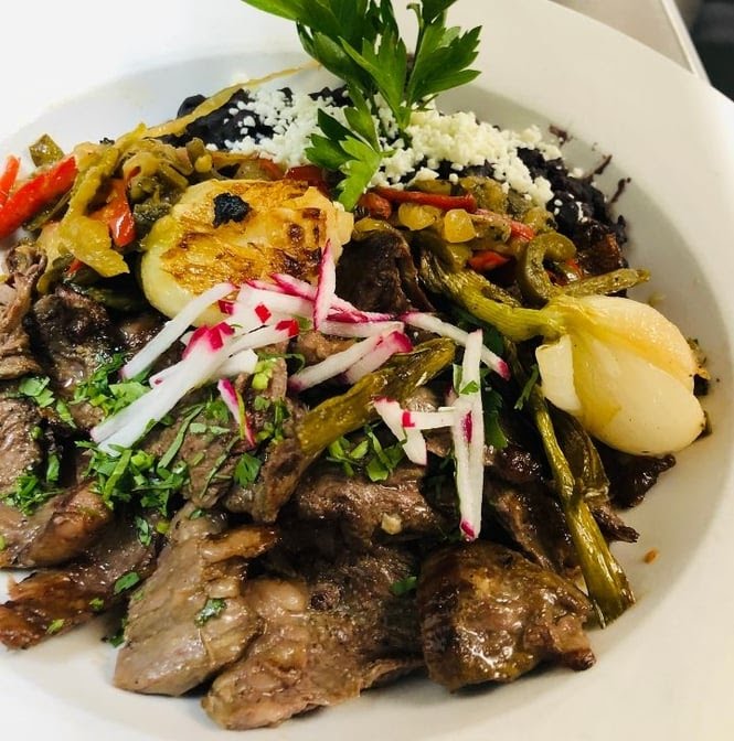 5 Rabanitos Hyde Park by null