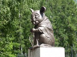 sibirien mouse|The Monument to the Laboratory Mouse is a distinctive sculpture located in  Akademgorodok, Novosibirsk, Siberia, Russia. Positioned in a park near the  Institute of Cytology and Genetics of the Russian Academy of