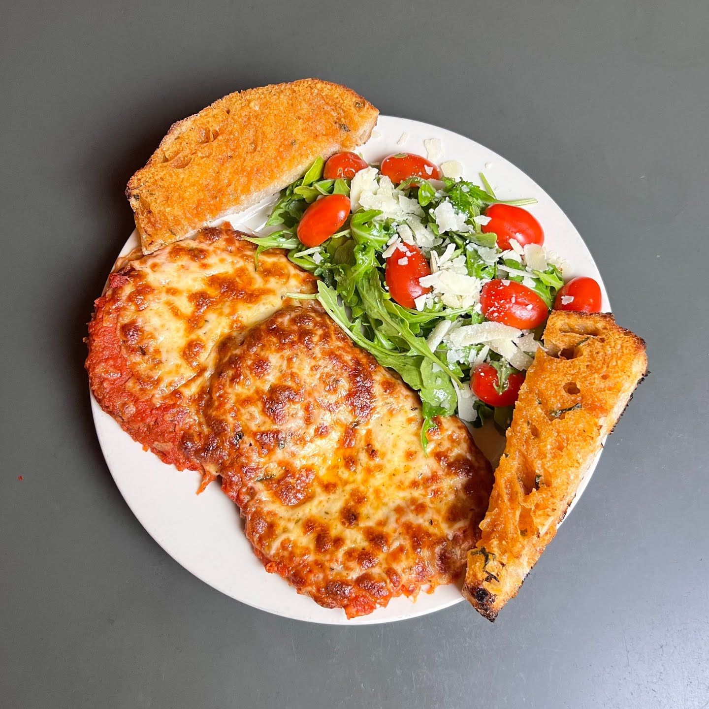 Vezzo NYC Thin Crust Pizza by null