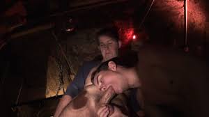 Hetero se fait sucer videos jpg x Hetero se fait sucer