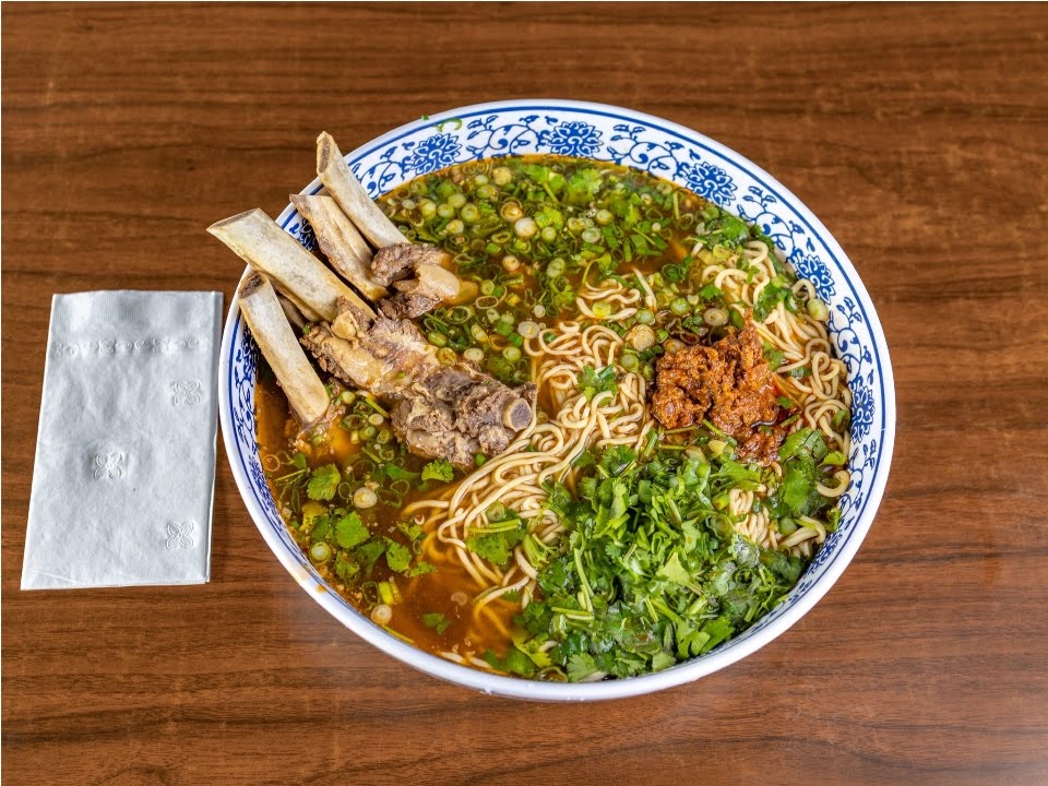 Master Noodle (Edina) by null